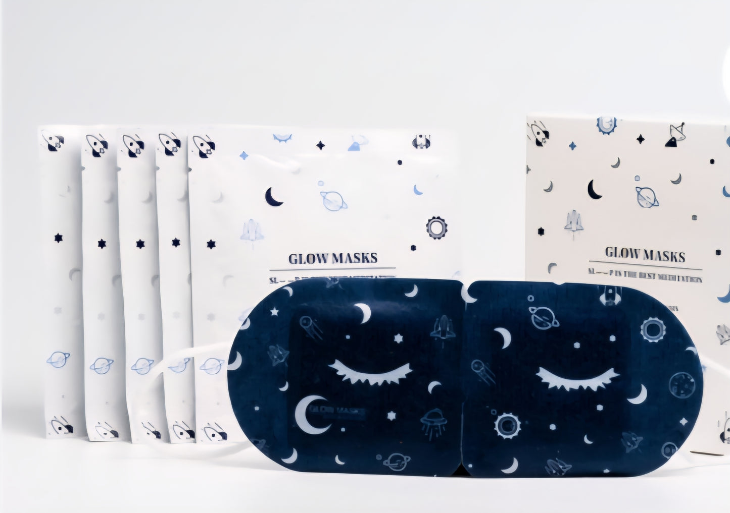 Relax and unwind with a powerful aroma of Glow Masks. Box of 5 individually wrapped masks. Proven to help with anxiety and sleep, as well as improved mood, Glow masks are the perfect addition to a nighttime routine and also ideal for travelling.