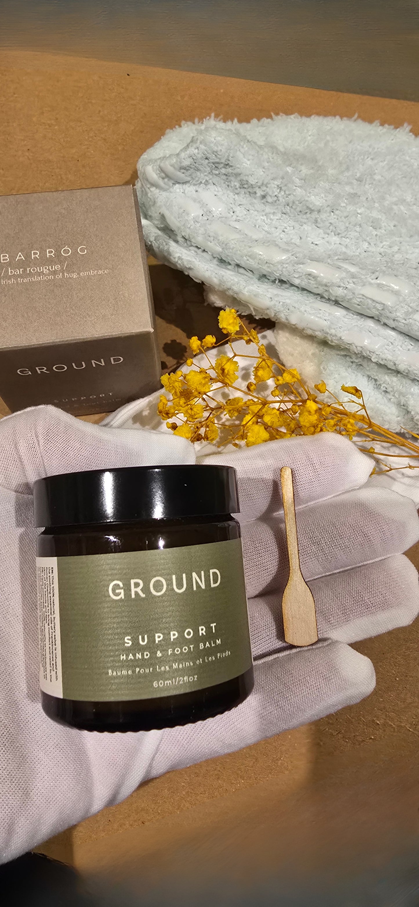 'Hand & Foot' Cancer Care Buddy Gift Box